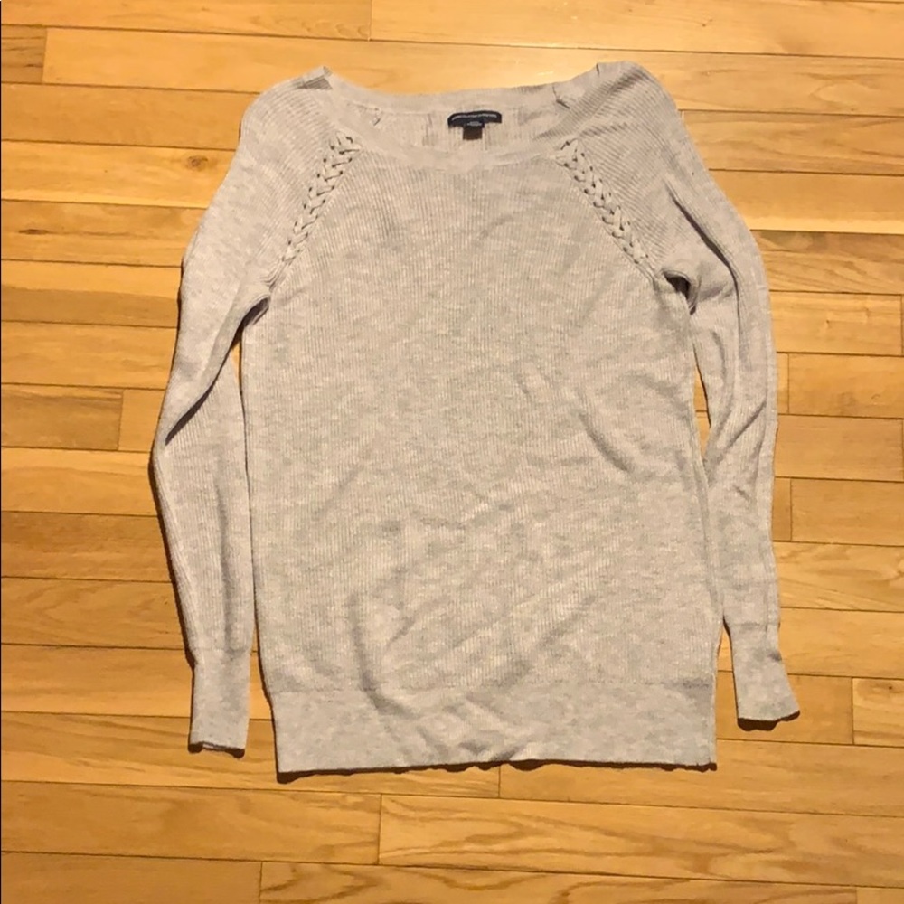 American Eagle sweater
